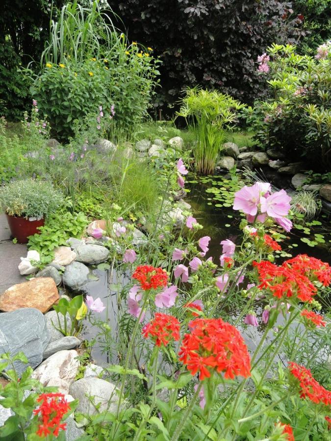 Ruhige Wohnung Mit Schoenem Eigengarten In Seeboden Am Millstaettersee Eksteriør bilde